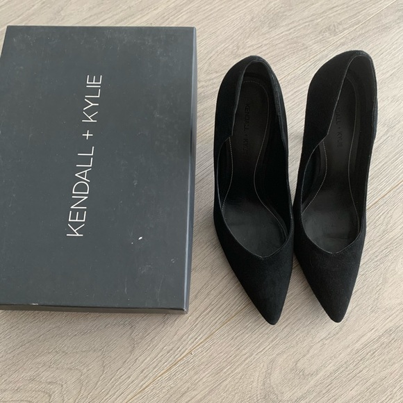 Kendall+Kylie Black Suede KKAbi shoes heels - Picture 6 of 9